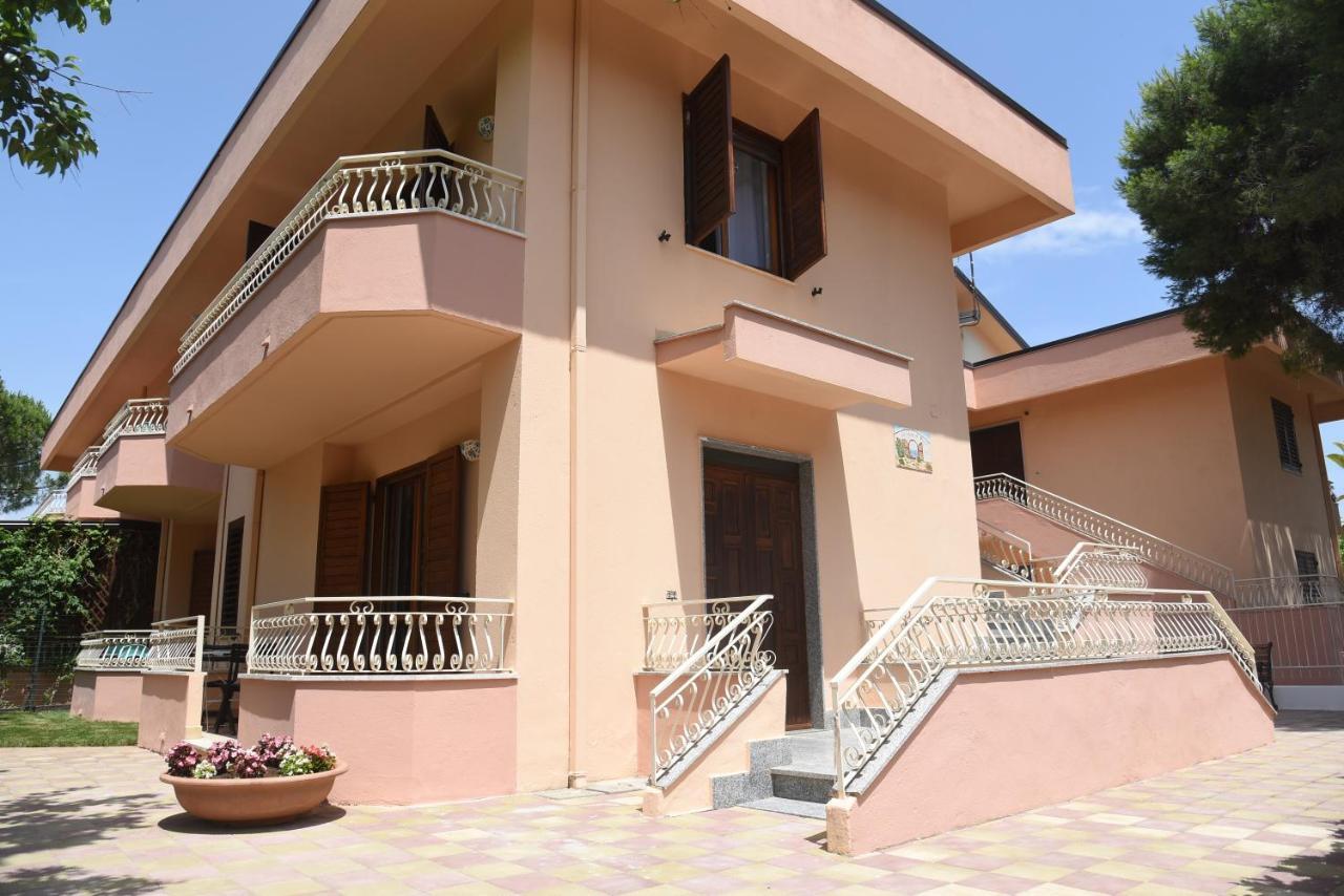 La Porta Del Mare Bed & Breakfast Villapiana Exterior photo